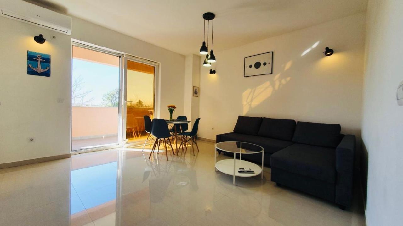 Apartman Petar Ražanac Kültér fotó