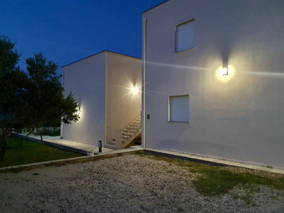 Apartman Petar Ražanac Kültér fotó